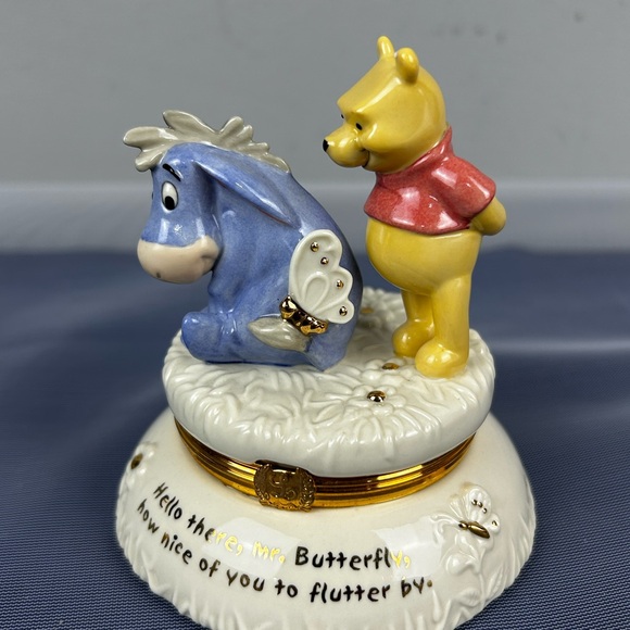 Lenox Disney Winnie Pooh & Eeyore Butterfly Surprise Treasure Box w/ Charm & COA - Picture 1 of 10